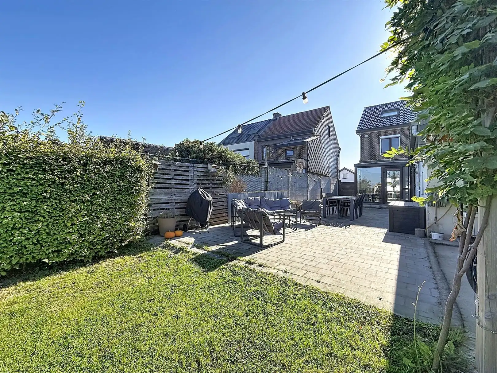 Ruime gerenoveerde HOB, 4 slpks, terras, tuin,  foto 44