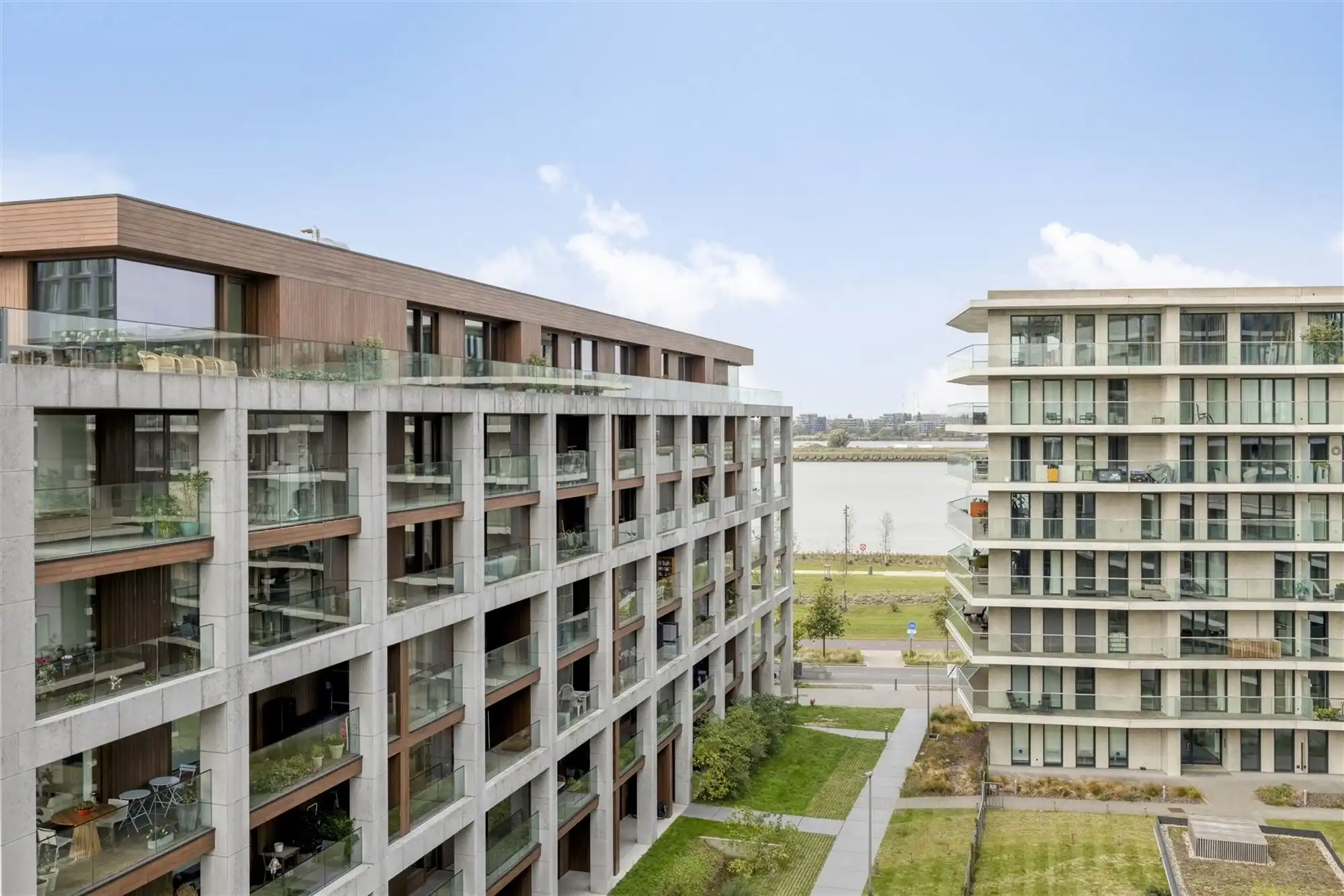Lichtrijk appartement met 2 terrassen op het Nieuw Zuid in Antwerpen foto 27