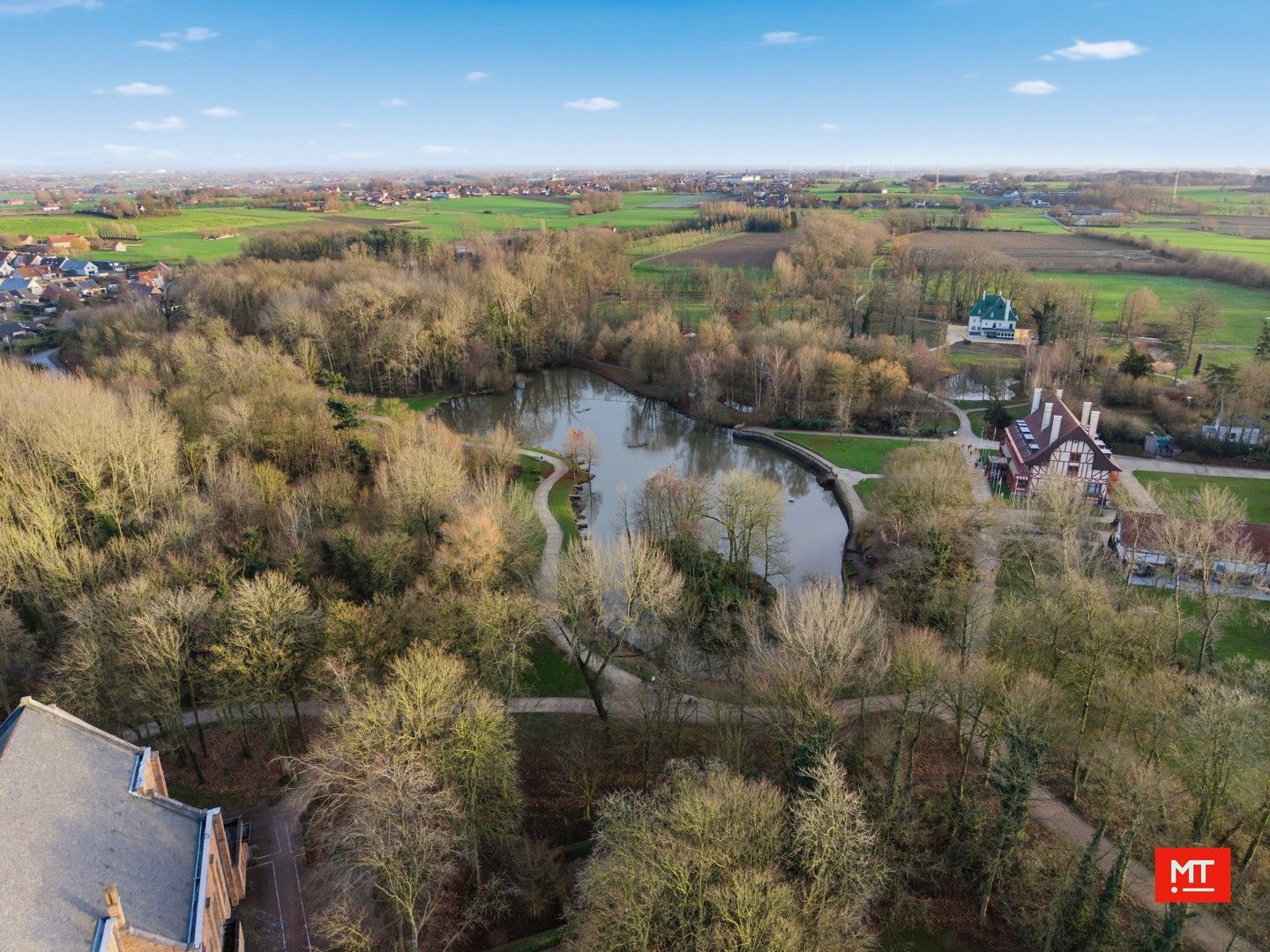 Instapklaar 2-slaapkamerappartement met groot terras en garage in het centrum van Zonnebeke foto 18