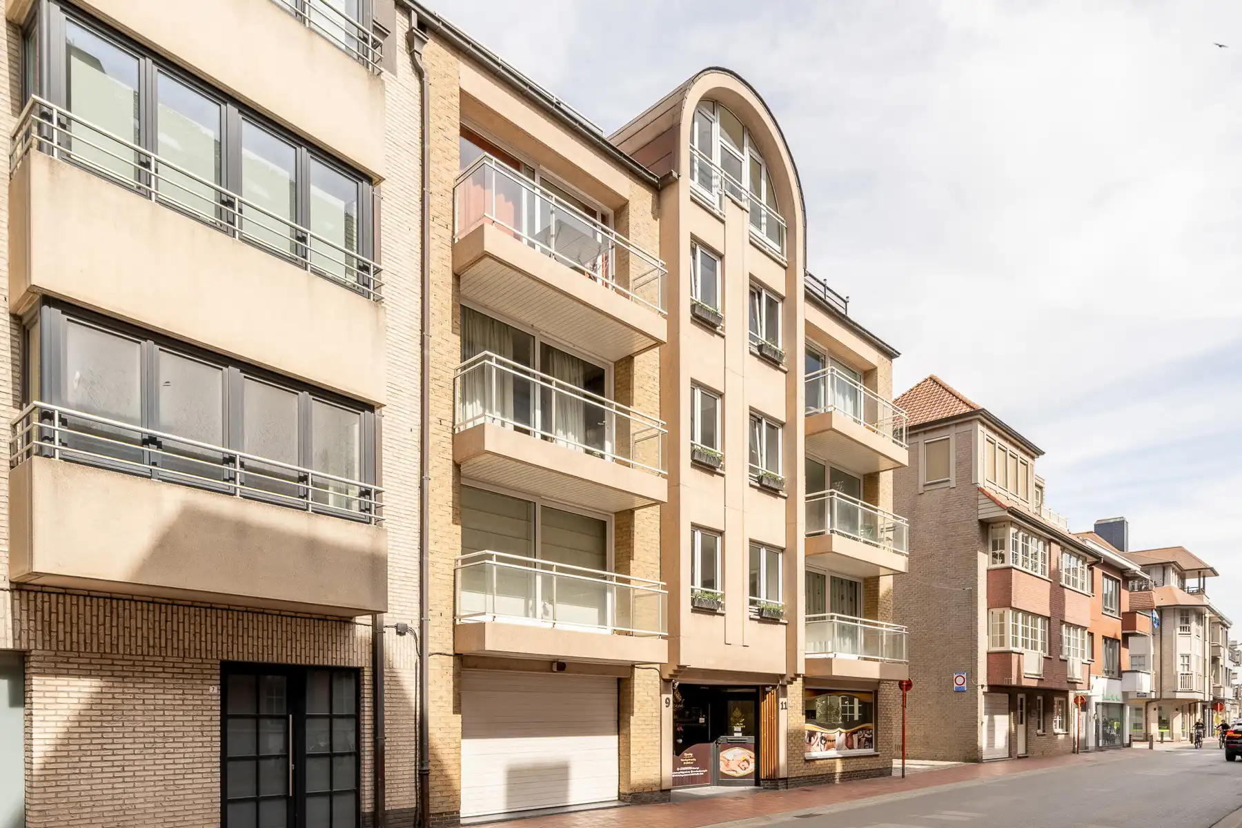 Instapklare, volledig gemeubelde studio op toplocatie in het hart van Knokke foto 22
