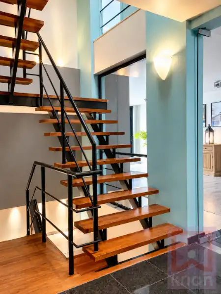 Exclusief opbrengst-/woonpand met handelspand en luxe duplex in hartje Herentals! foto 10