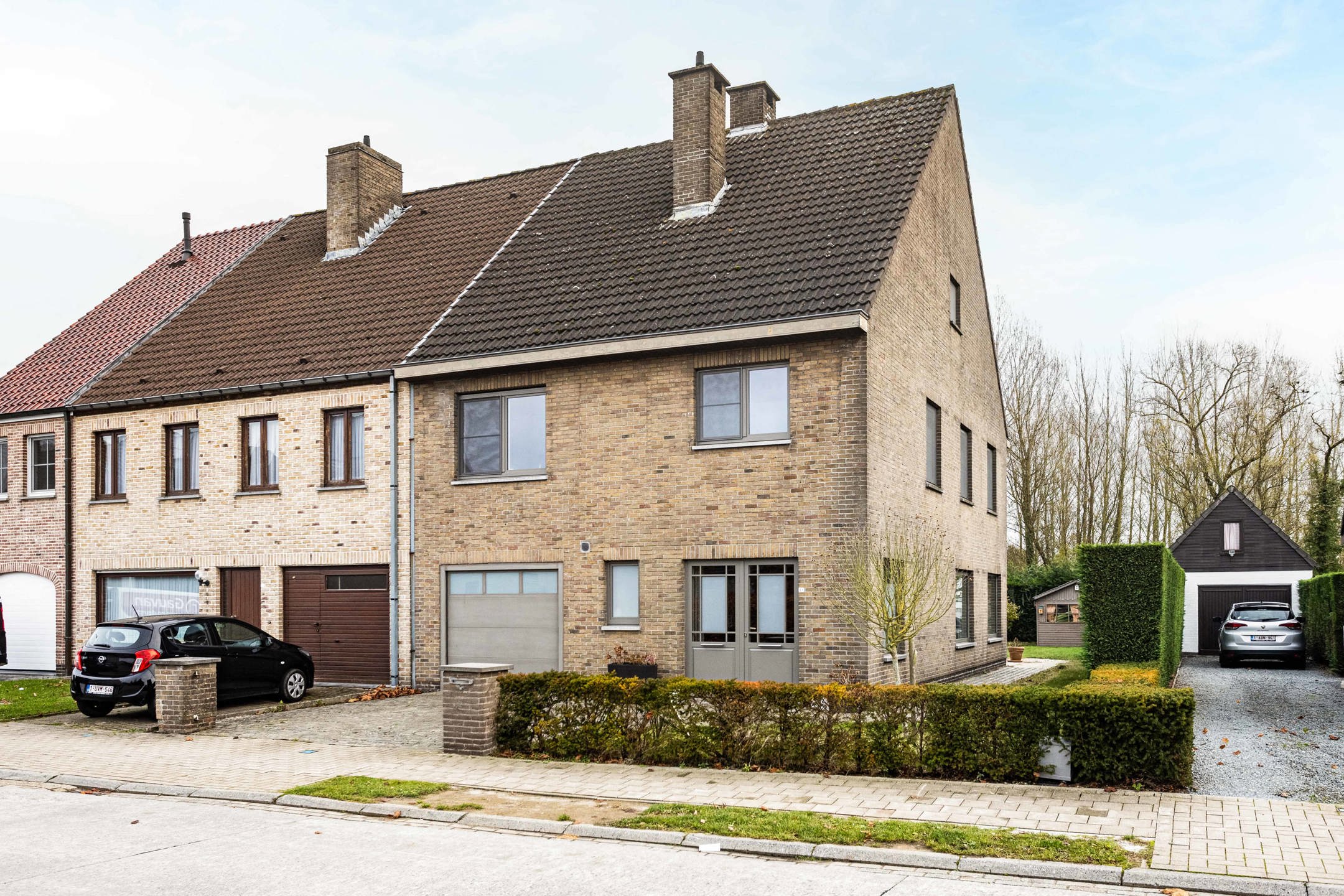 Instapklare gezinwoning op centrale ligging te Oudenaarde foto 2
