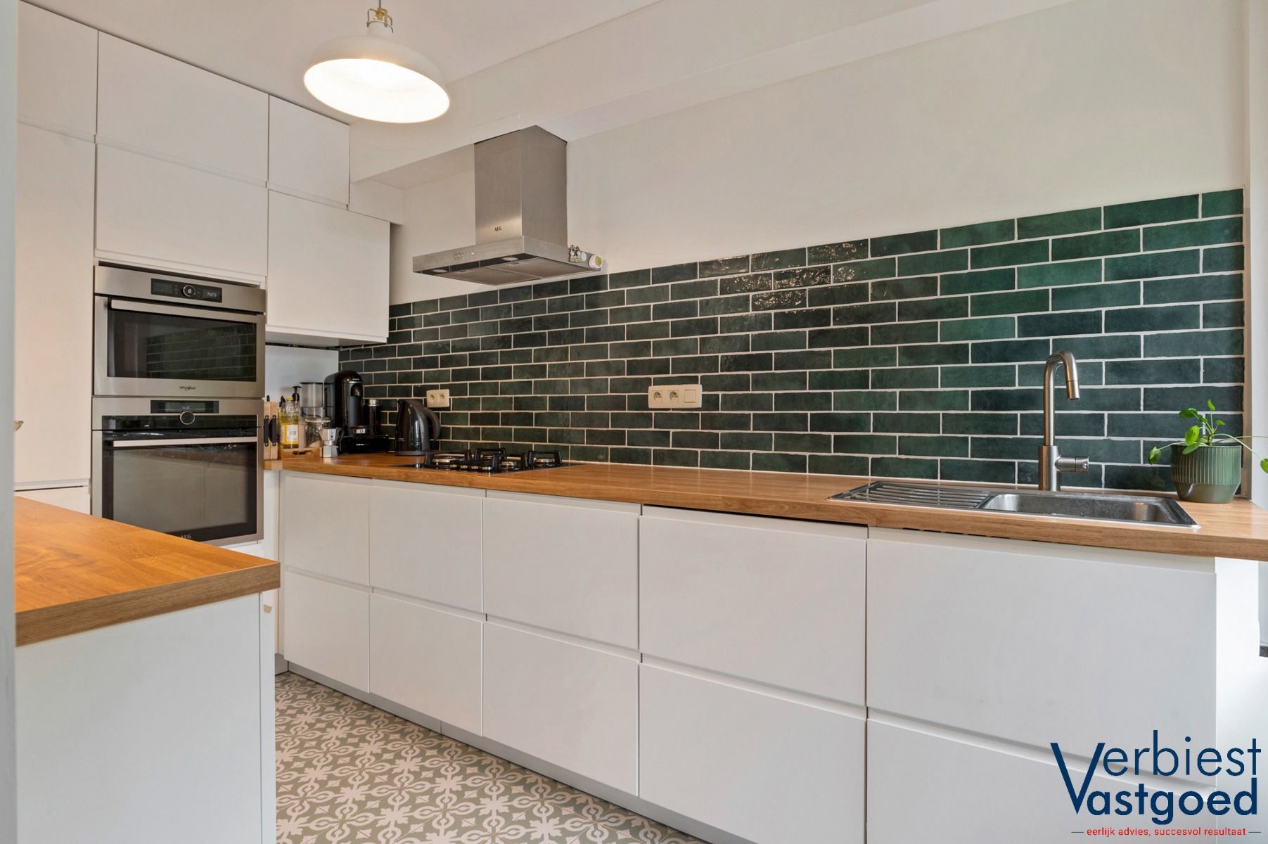 Energiezuinig appartement met garage in hartje Merksem. foto 10