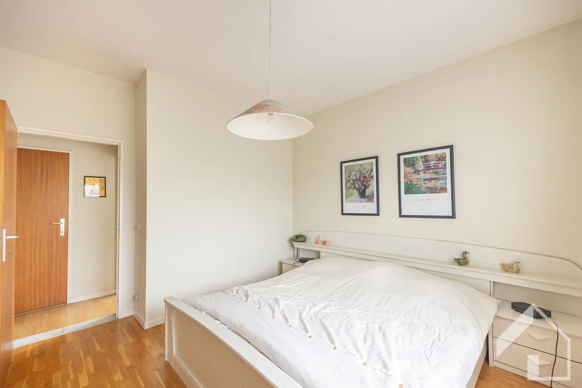 Goed gelegen appartement met garagebox foto 15