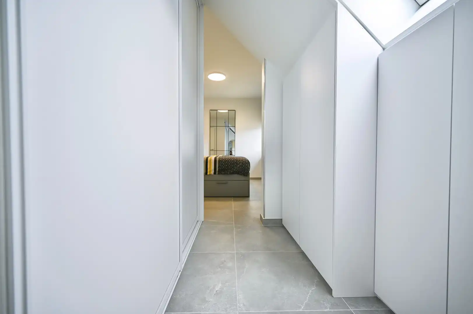 Instapklaar en volledig bemeubeld dakappartement te koop in hartje Bornem foto 12