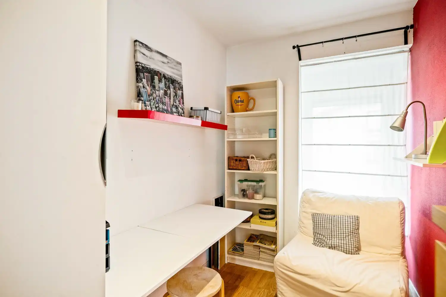 Instapklare woning met 4 slpkrs met gezellige stadstuin en garage foto 18
