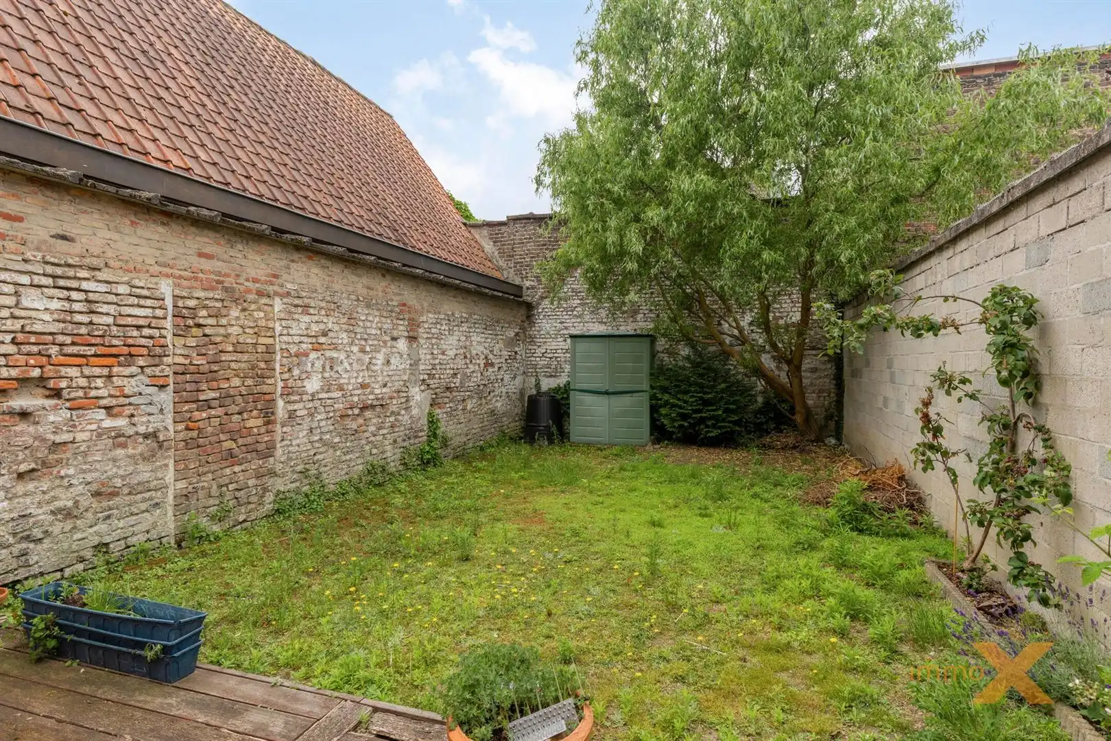 GROTE STADSWONING MET GARAGE EN TUIN foto 28
