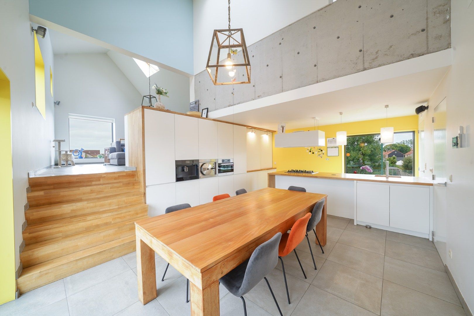 Unieke en recente woning met ruime loods in Oudenburg foto 10