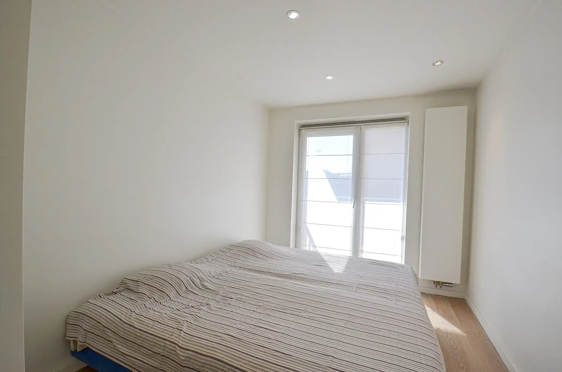 Topaanbieding – Uitzonderlijk ruim appartement gelegen in een stijlvolle residentie. foto 31