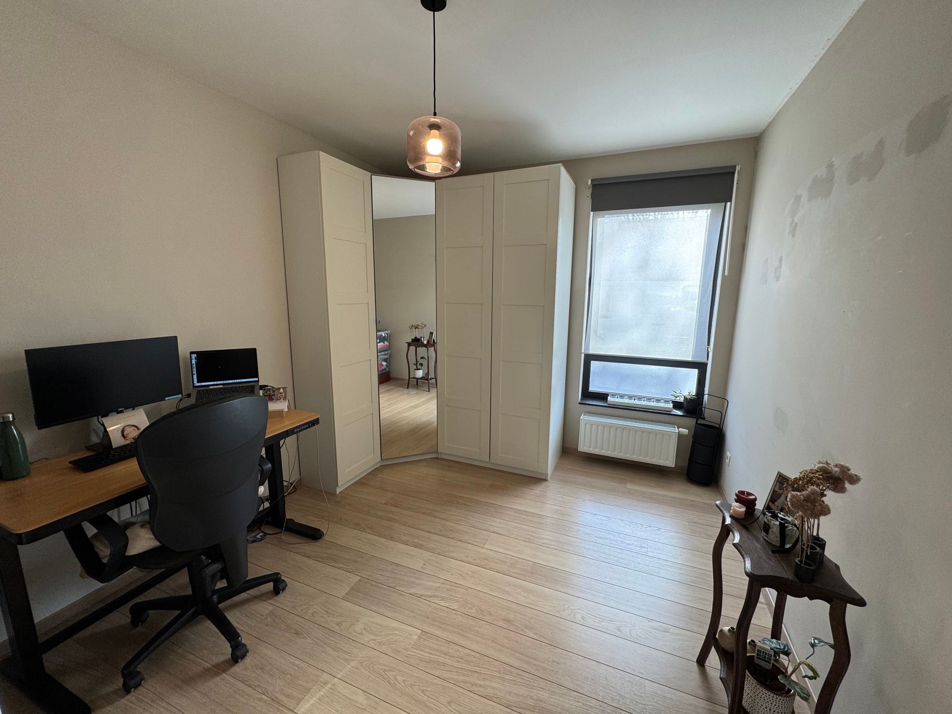 Ruim gelijkvloers 3 slpk appartement met terras en zicht op groen in hartje Bornem foto 5