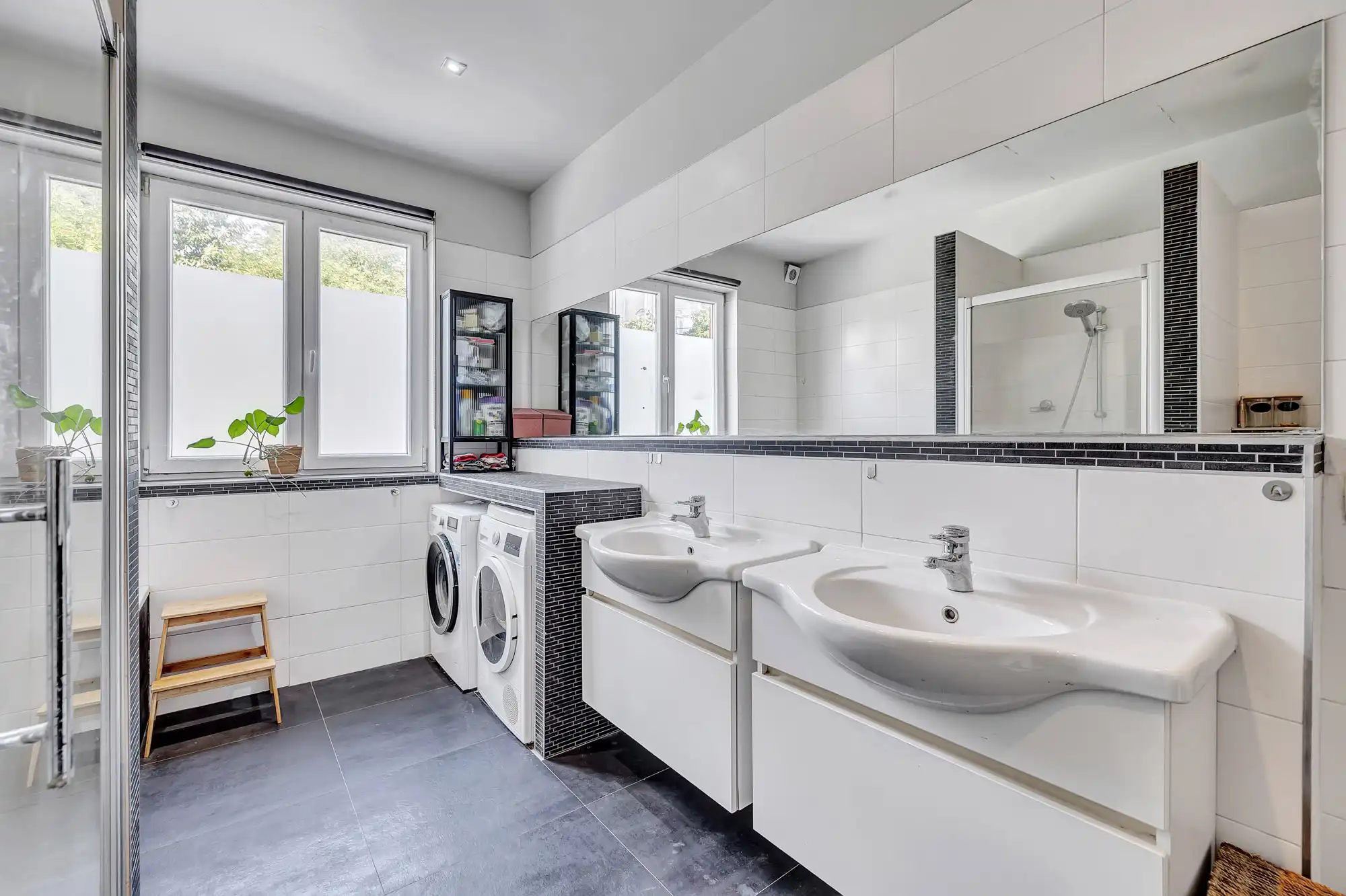 Instapklare woning met 4 slaapkamers te Anderlecht foto 14