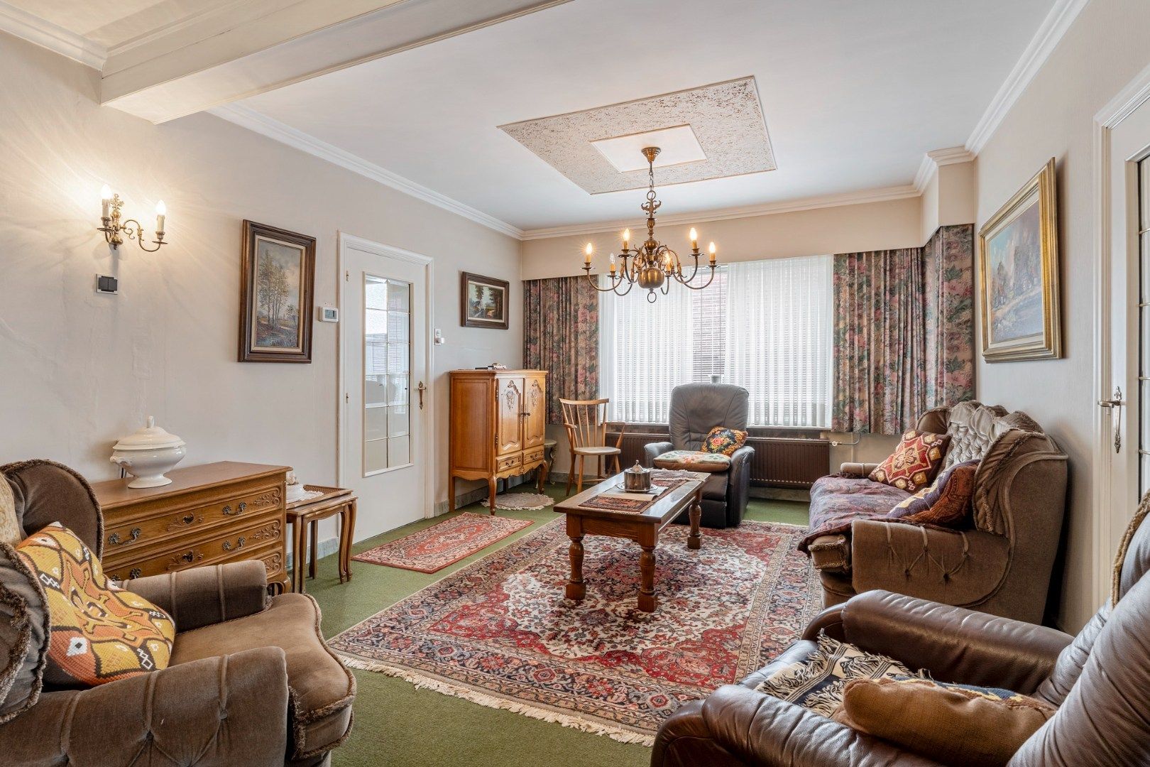 Halfvrijstaande gezinswoning op een ruim perceel van 13a80ca op wandelafstand van het centrum van Opoeteren! foto 15