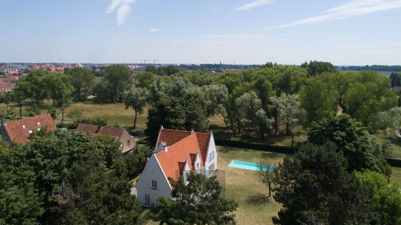 Uitzonderlijke villa op 3299m² gelegen op toplocatie te Nieuwpoort-Bad. foto 19