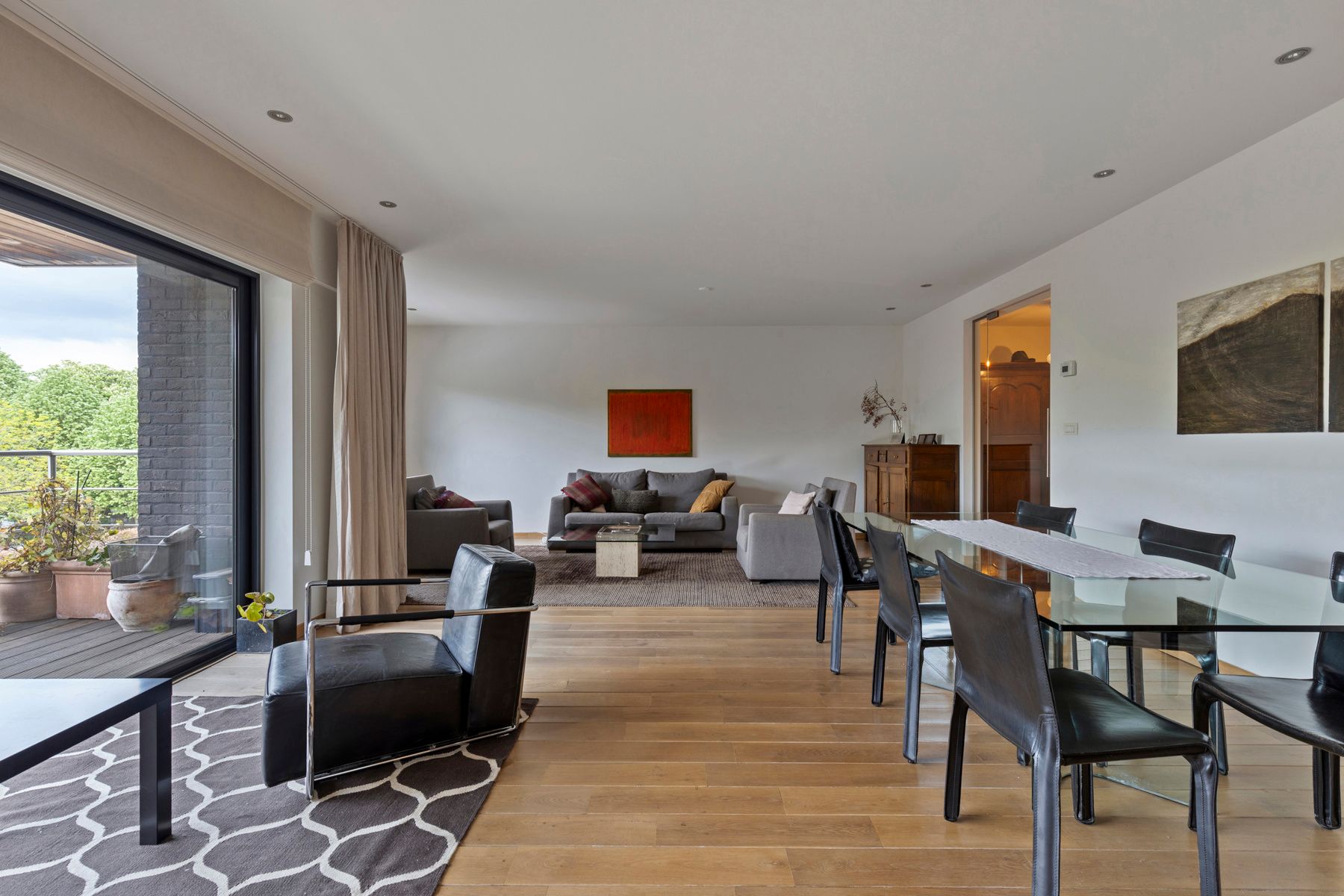 Gezellig lichtrijk 2-slaapkamer appartement foto 4