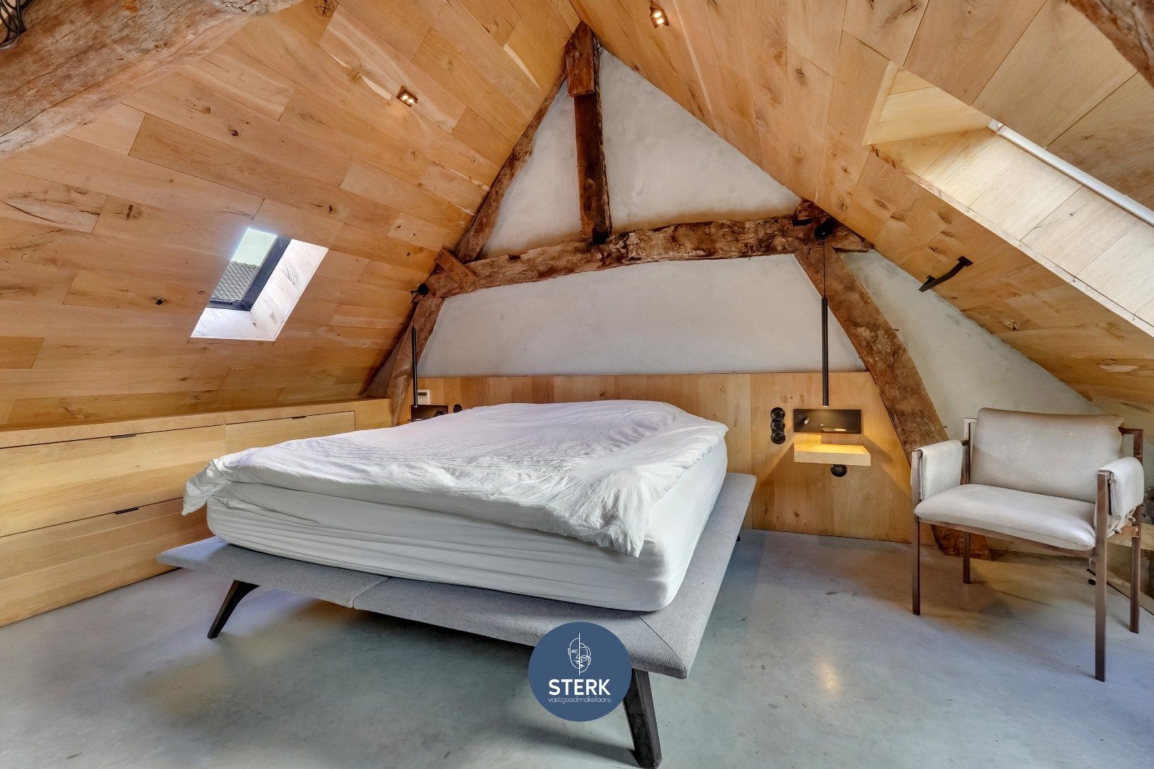 AUTHENTIEKE WONING MET 2 SLPKS IN HET HISTORISCH CENTRUM VAN OUD-REKEM ! foto 16