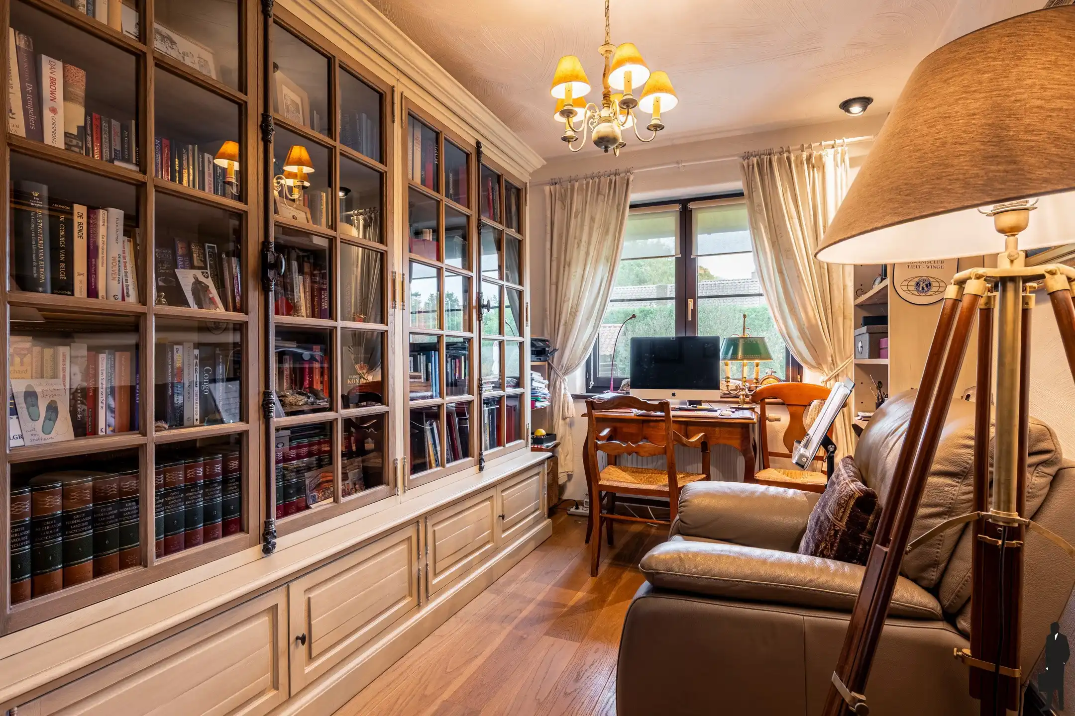 Laagbouwvilla met uitzicht op bos en weilanden nabij Postel foto 5