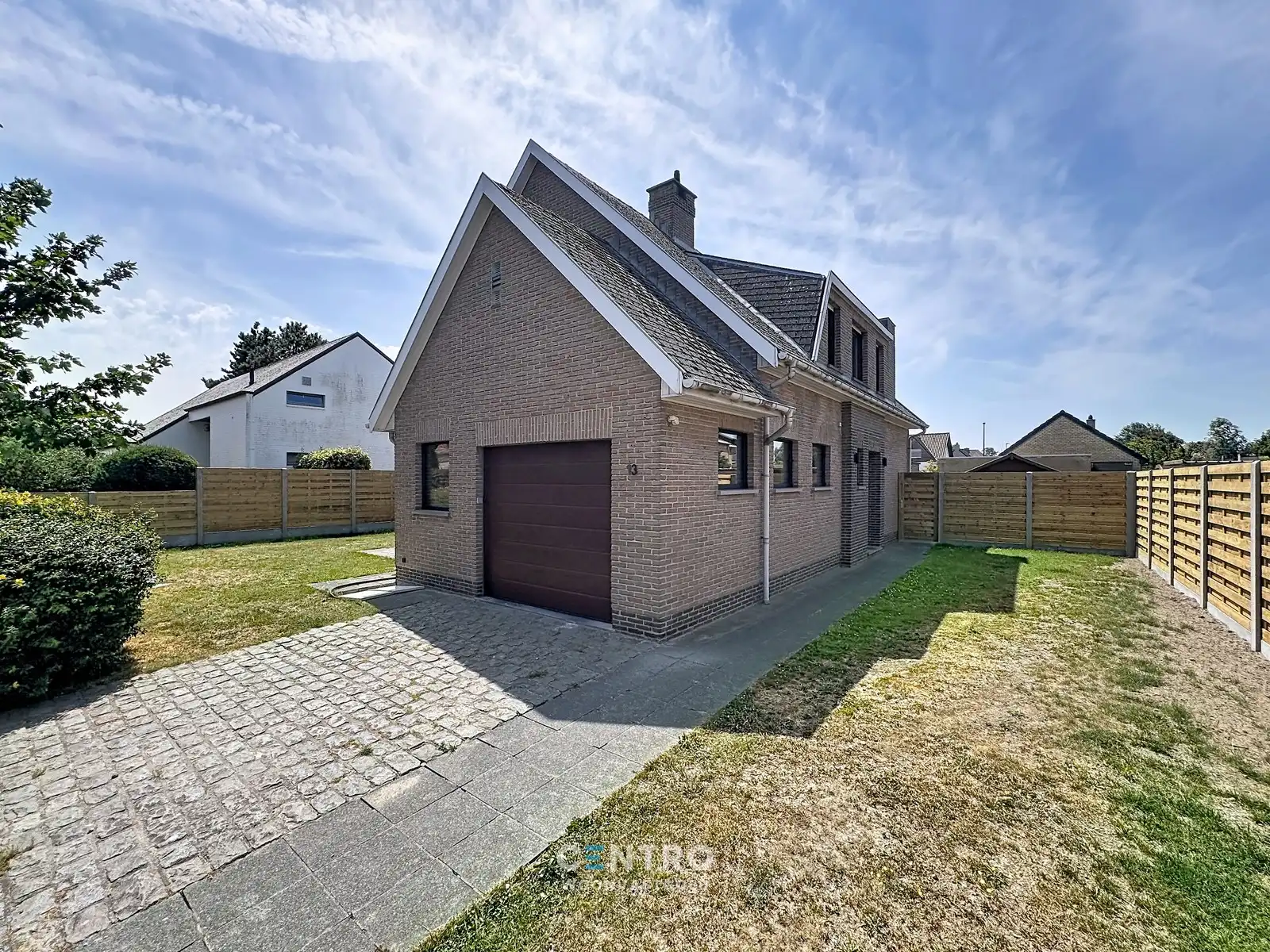 Villa met 4 slpks, garage en ZUIDger. tuin te Uitkerke! foto 22
