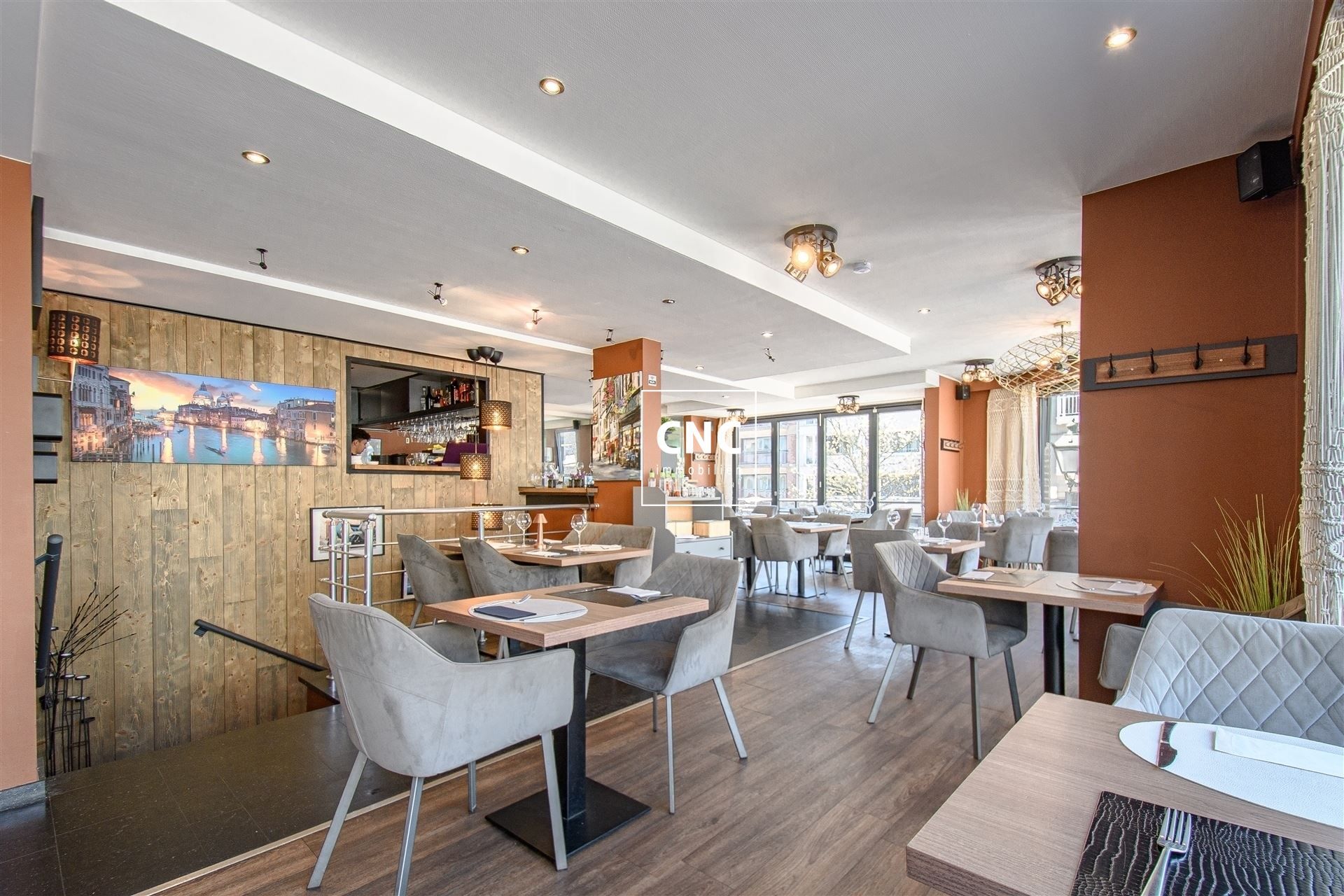 Goed draaiende horecazaak op centrale en commerciële ligging foto 6