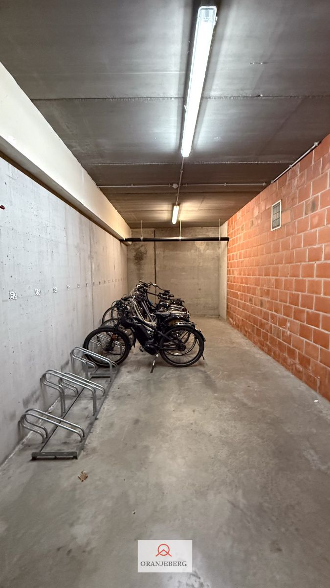 Modern gelijkvloers 2 slpk appartement met groot terras rustig gelegen in centrum Gent foto 40