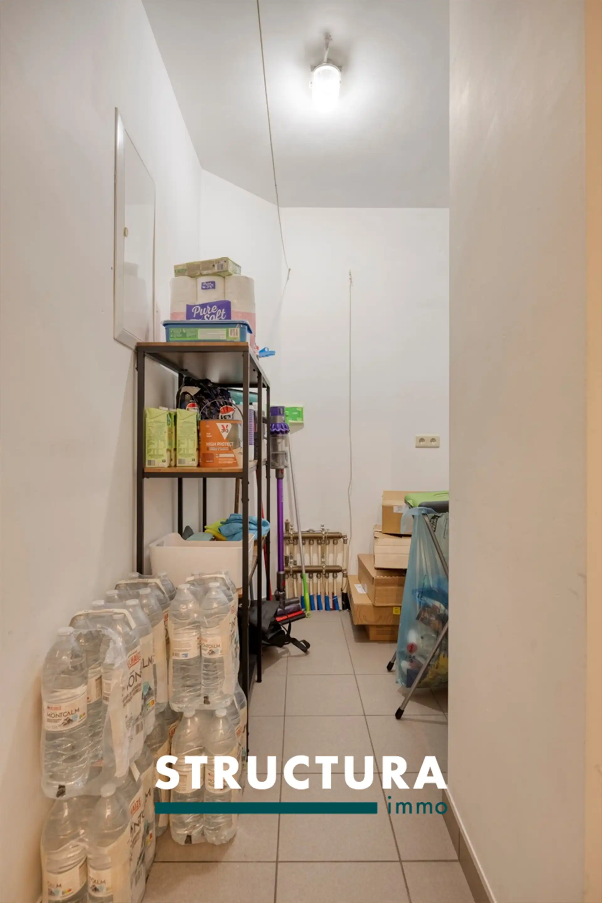 Instapklaar appartement in hartje Brussegem foto 15