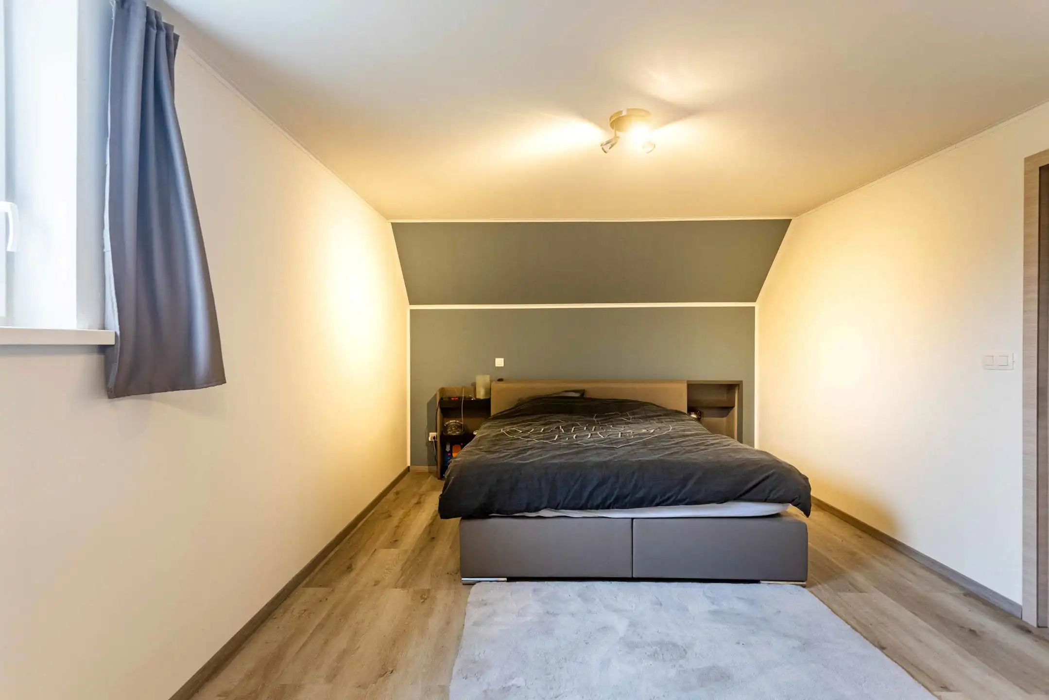 Instapklare gezinwoning op centrale ligging te Oudenaarde foto 16