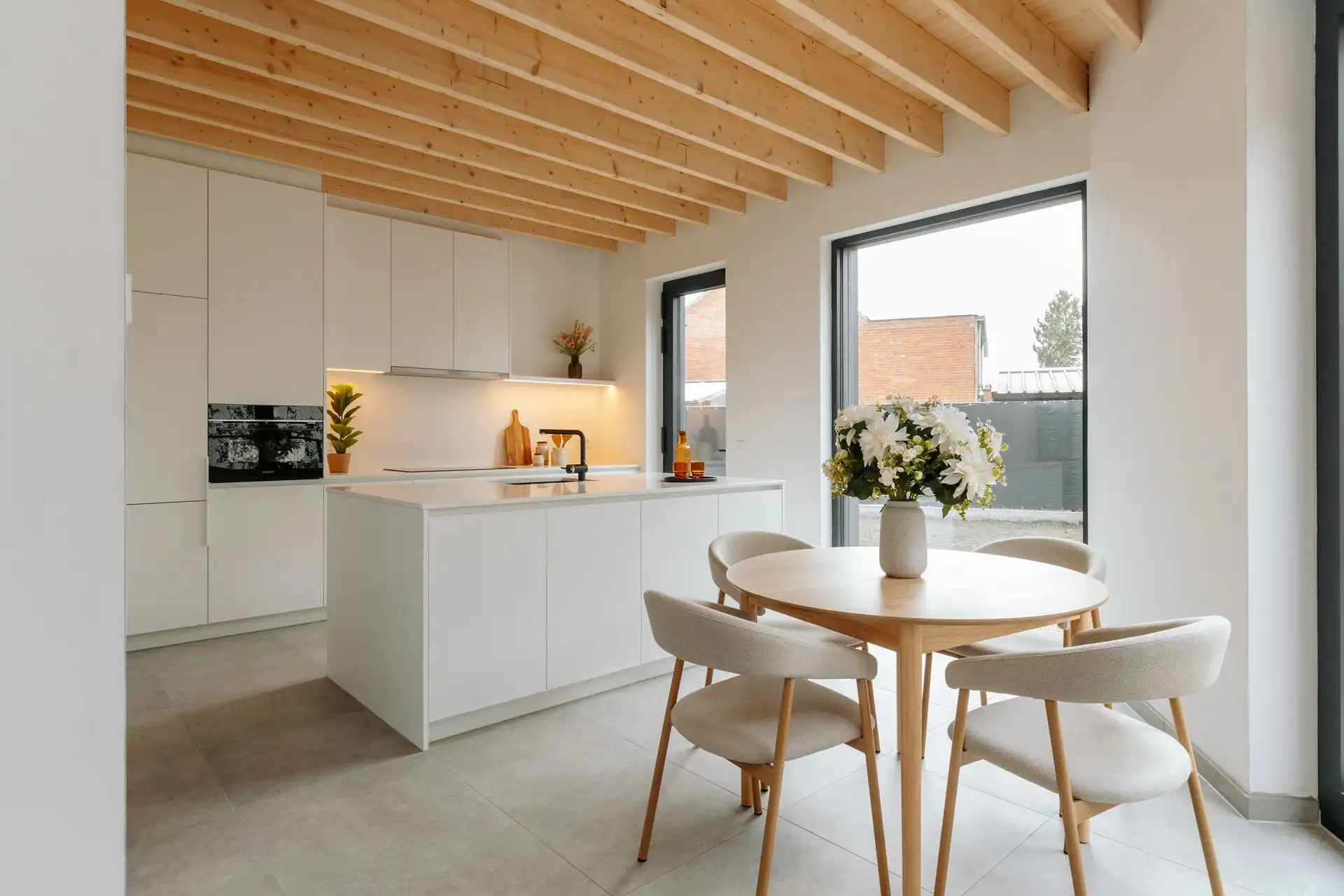 Uitzonderlijke nieuwbouw‑koppelwoning met hoog wooncomfort foto 4