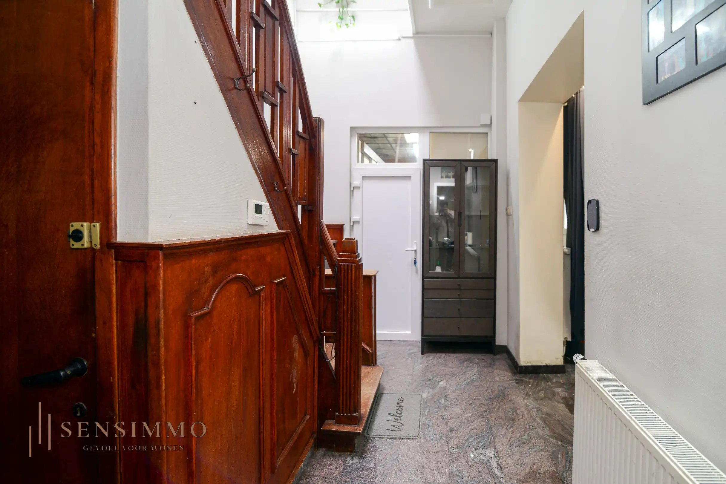 Handelspand met woonst op toplocatie in Dilsen-Stokkem foto 9