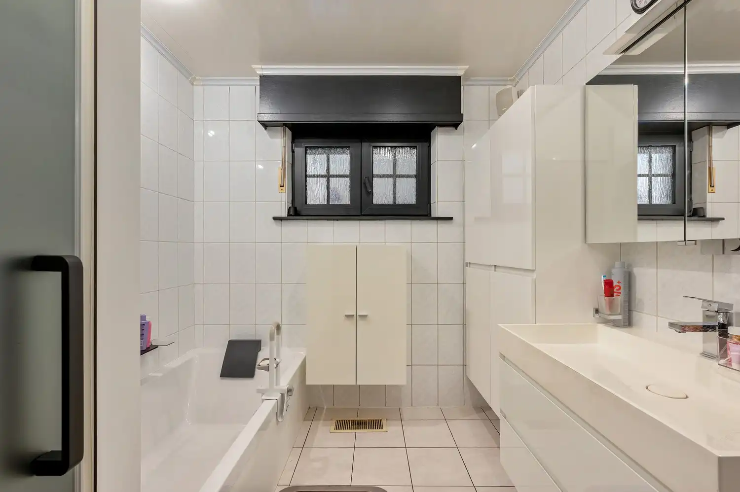 Landhuis met zwembad en 2 tot 4 slaapkamers foto 19
