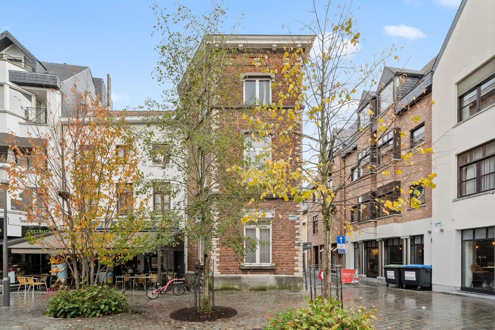 Historisch herenhuis/pastorie met uitzicht op de Grote Markt foto 2