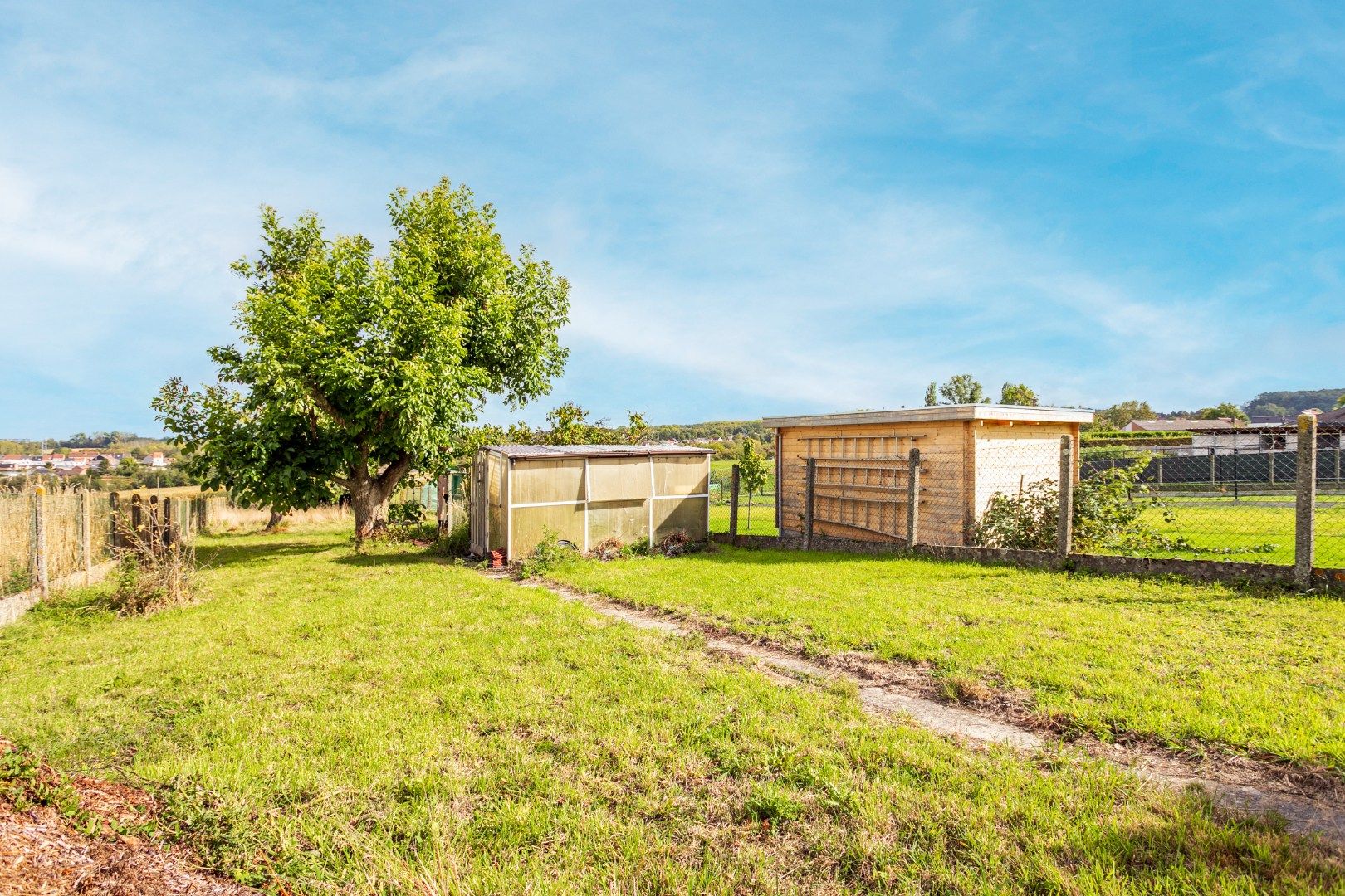 Instapklare woning met 5 slaapkamers en tuin te Lembeek foto 18