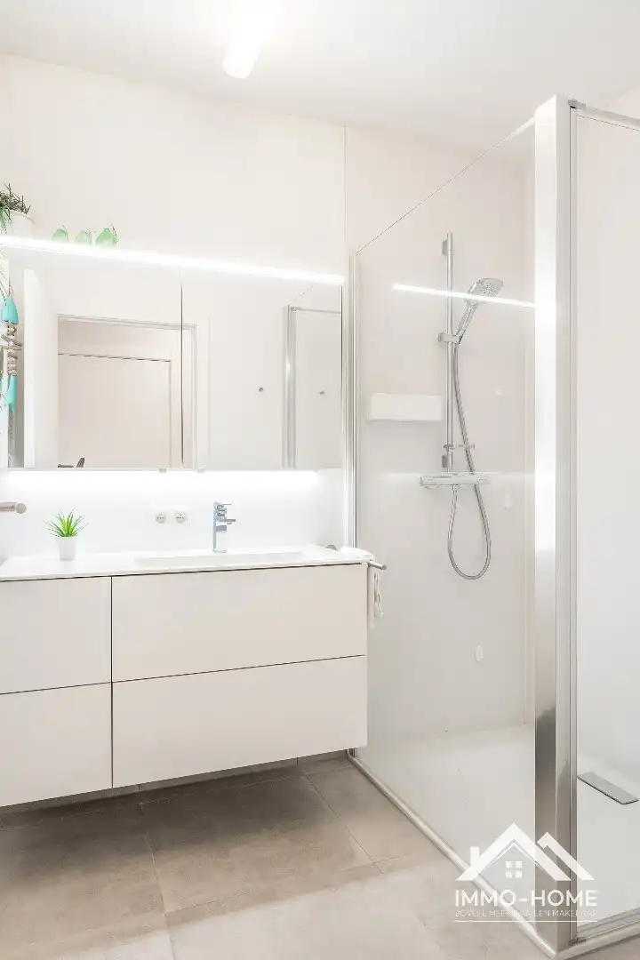 Uitzonderlijk appartement met heel ruim terras foto 18
