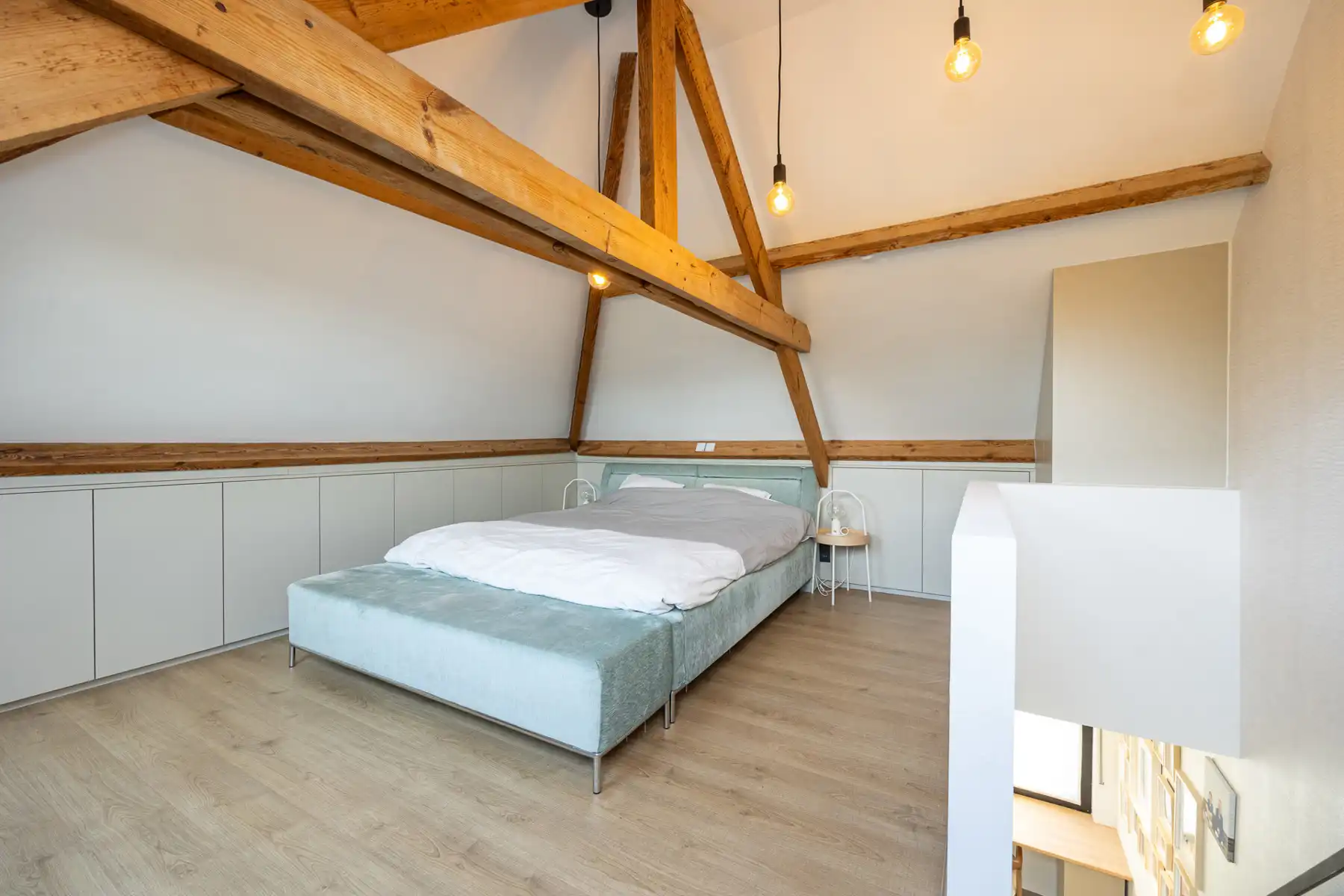 Instapklare woning met 3 slaapkamers en grote tuin foto 18