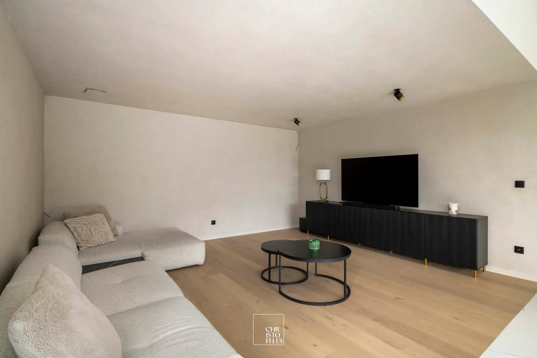 Luxe nieuwbouwvilla van 336 m² op een perceel van 1.313 m² foto 29
