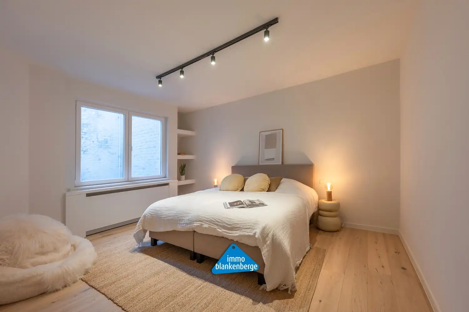 Luxueus appartement met 3 slaapkamers op de Zeedijk in Blankenberge met adembenemend zeezicht foto 13