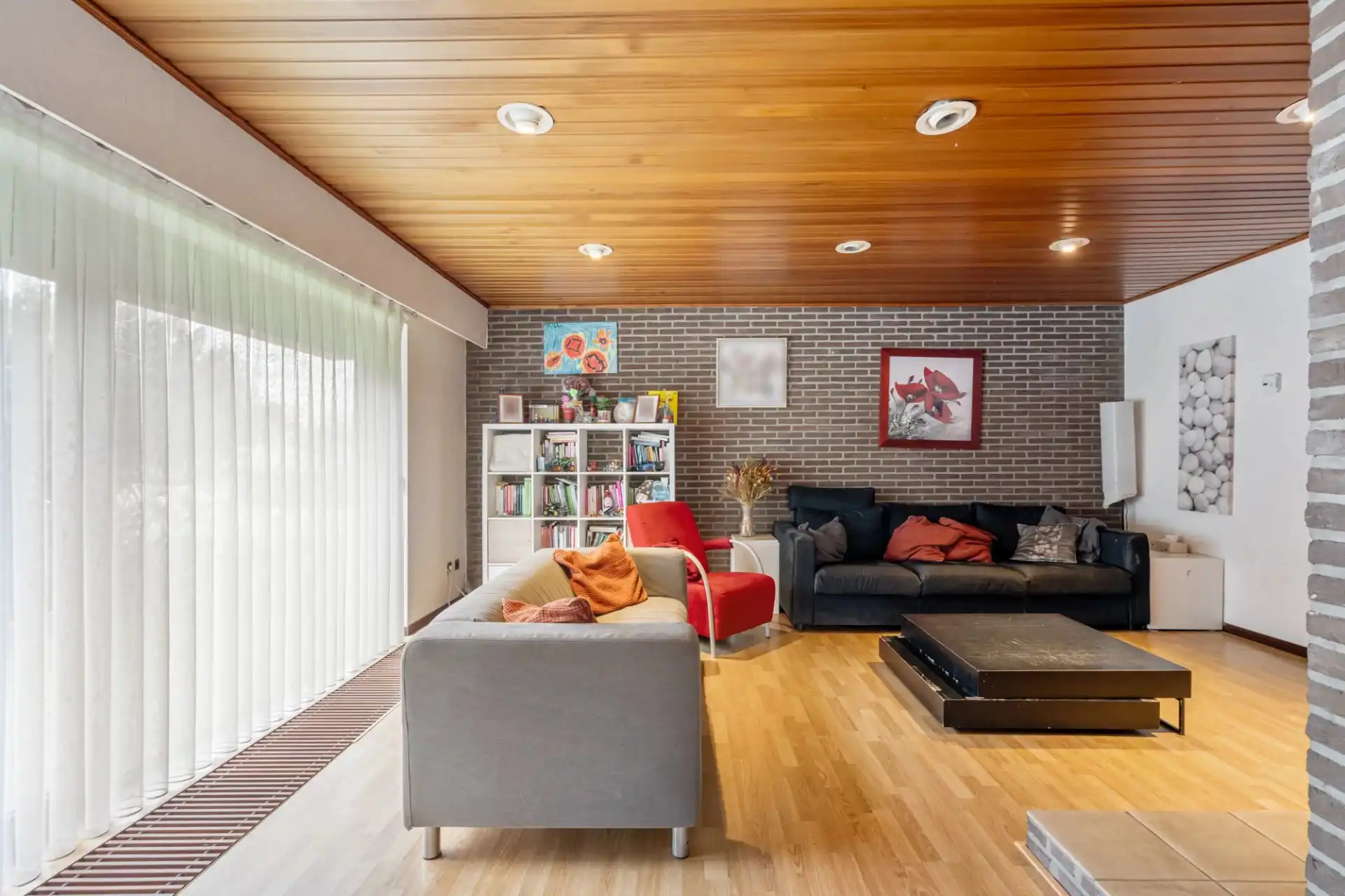 Ruime woning op een prachtig perceel te Koersel foto 4