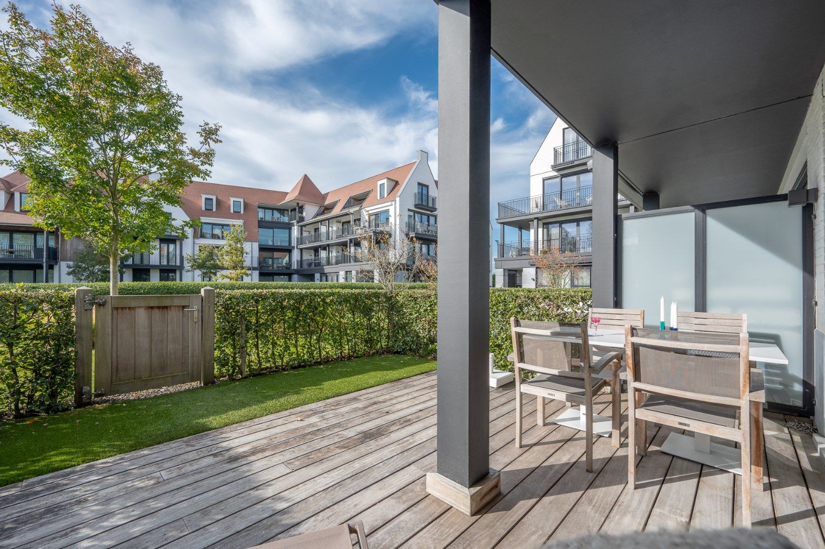 Recent en zonnig tuinappartement aan meer Duinenwater foto 16
