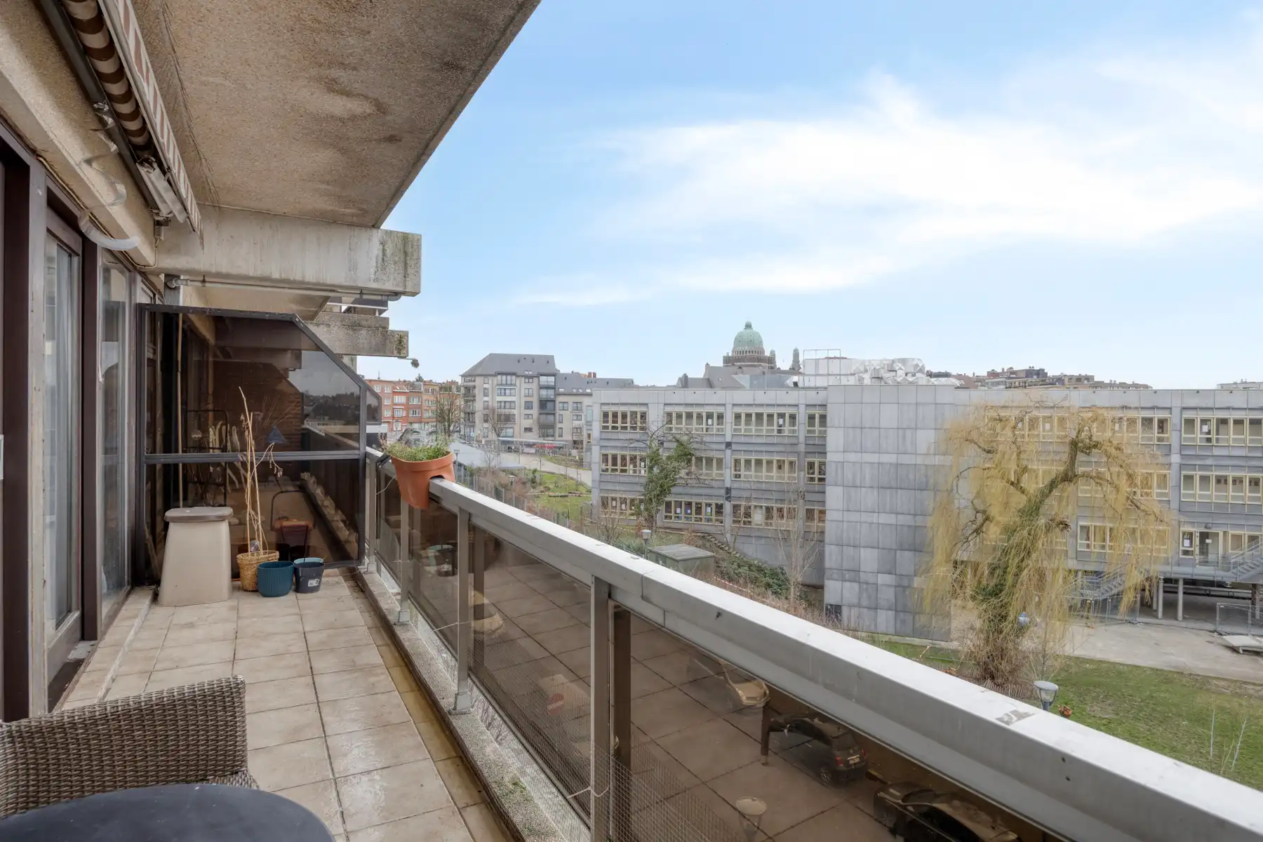 Appartement met 2 slaapkamers, terras, kelder (+ ev. garage) foto 6