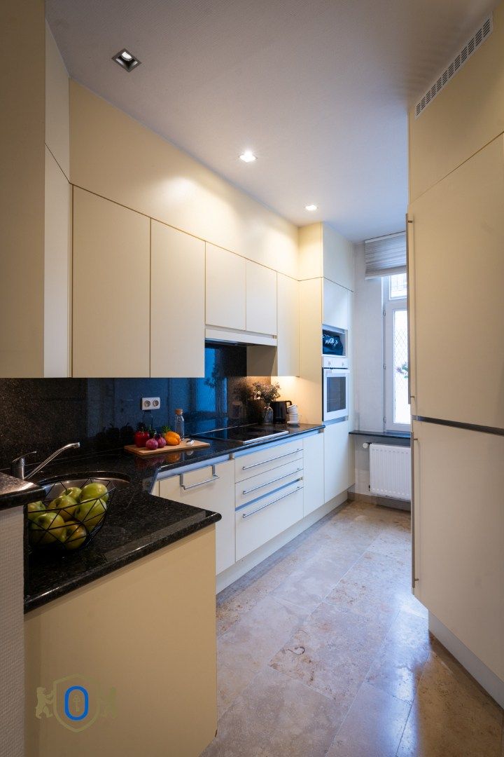 2-slpkr Brugse tussenwoning met tuin foto 4