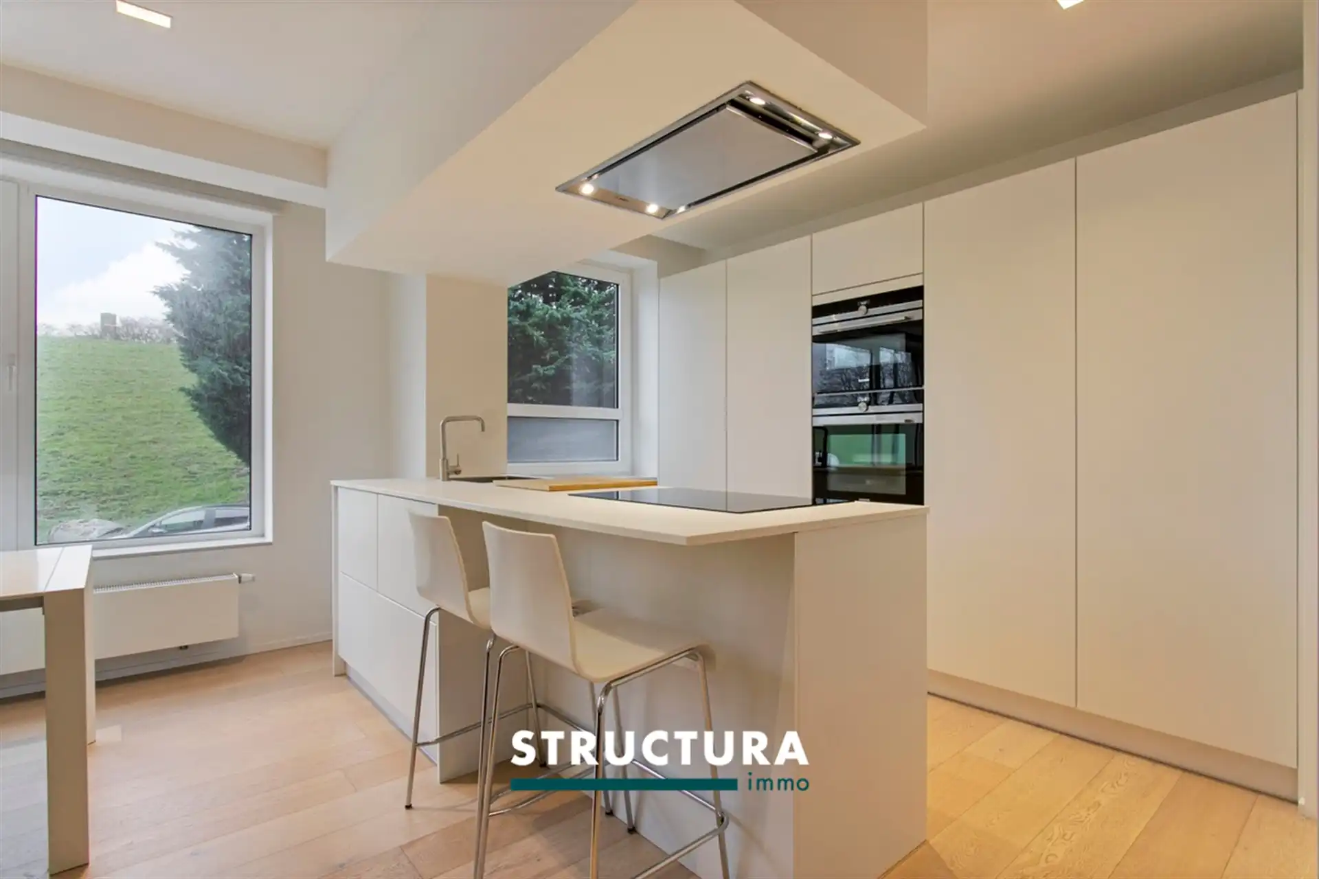  Prachtig bemeubeld appartement met 3 kamers foto 4
