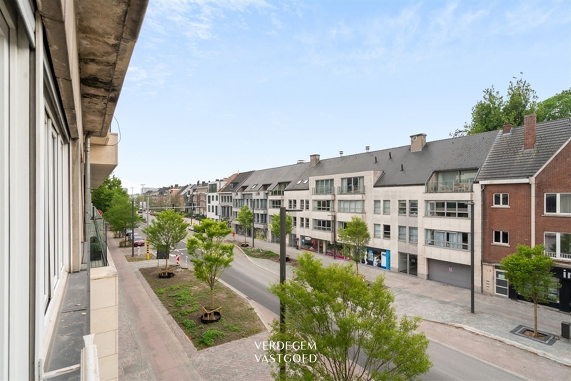 Goed gelegen appartement met 2 slaapkamers foto 9