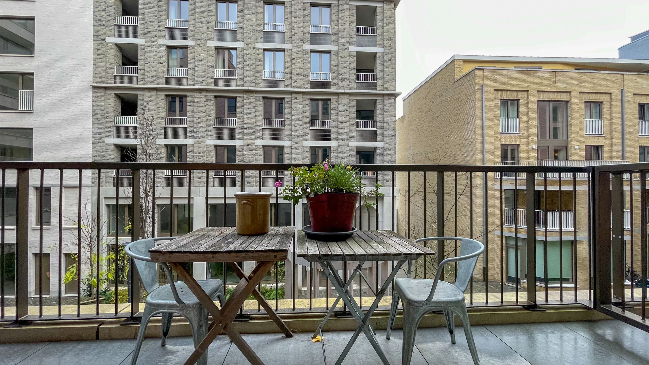 2-slpk-app. met zicht op het Kattendijkdok  foto 10