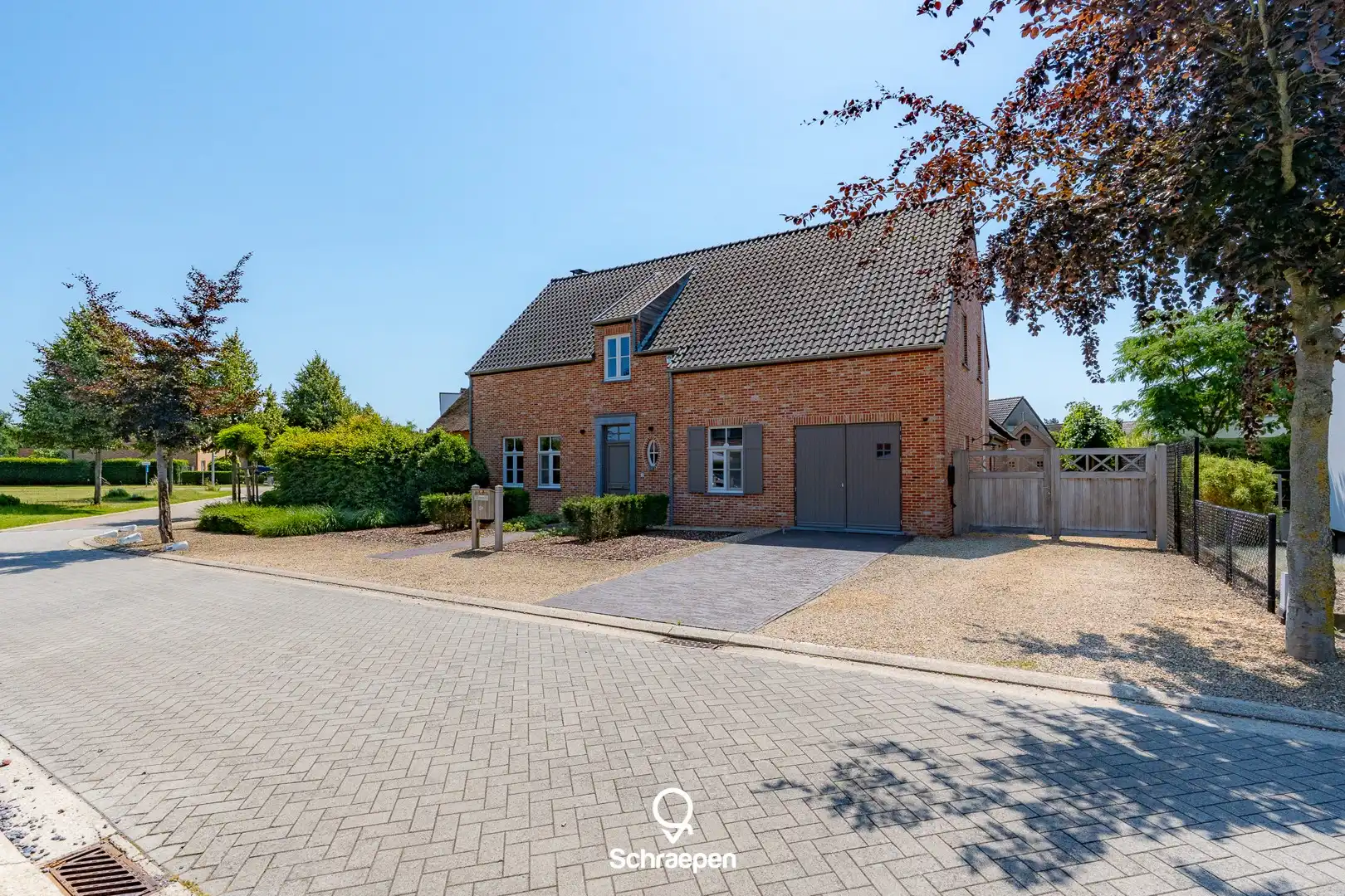 Hoogwaardig afgewerkte villa met zwembad op zuidelijk perceel van circa 8,5 are te Hasselt! foto 35