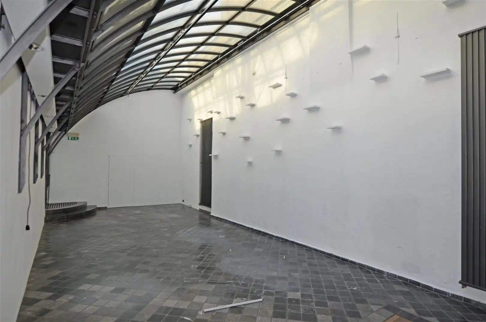 Uniek neoclassicistisch herenhuis met handelspand & duplexwoning foto 6