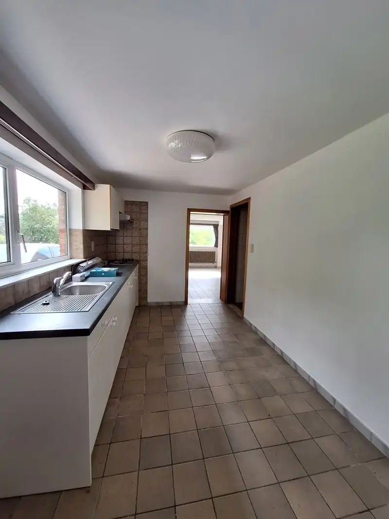 Karaktervol huis op een groene locatie foto 5