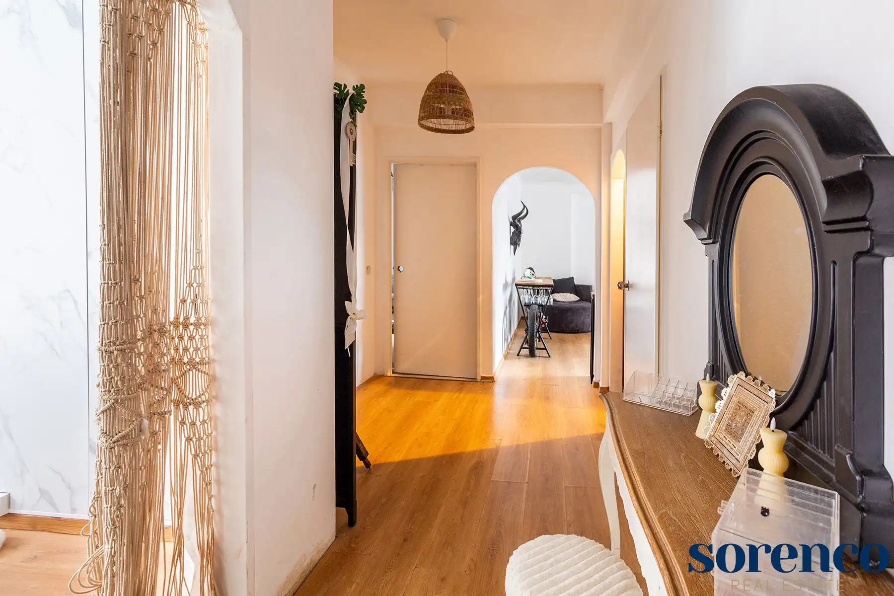 Het Zuid - 2 slpk app. met terras op toplocatie. foto 2