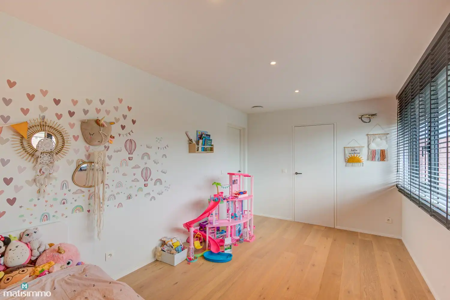 MODERNE VILLA MET INGEBOUWD ZWEMBAD, 3 SLAAPKAMERS EN PRAKTIJKGEDEELTE IN RUSTIGE OMGEVING TE WELLEN foto 26