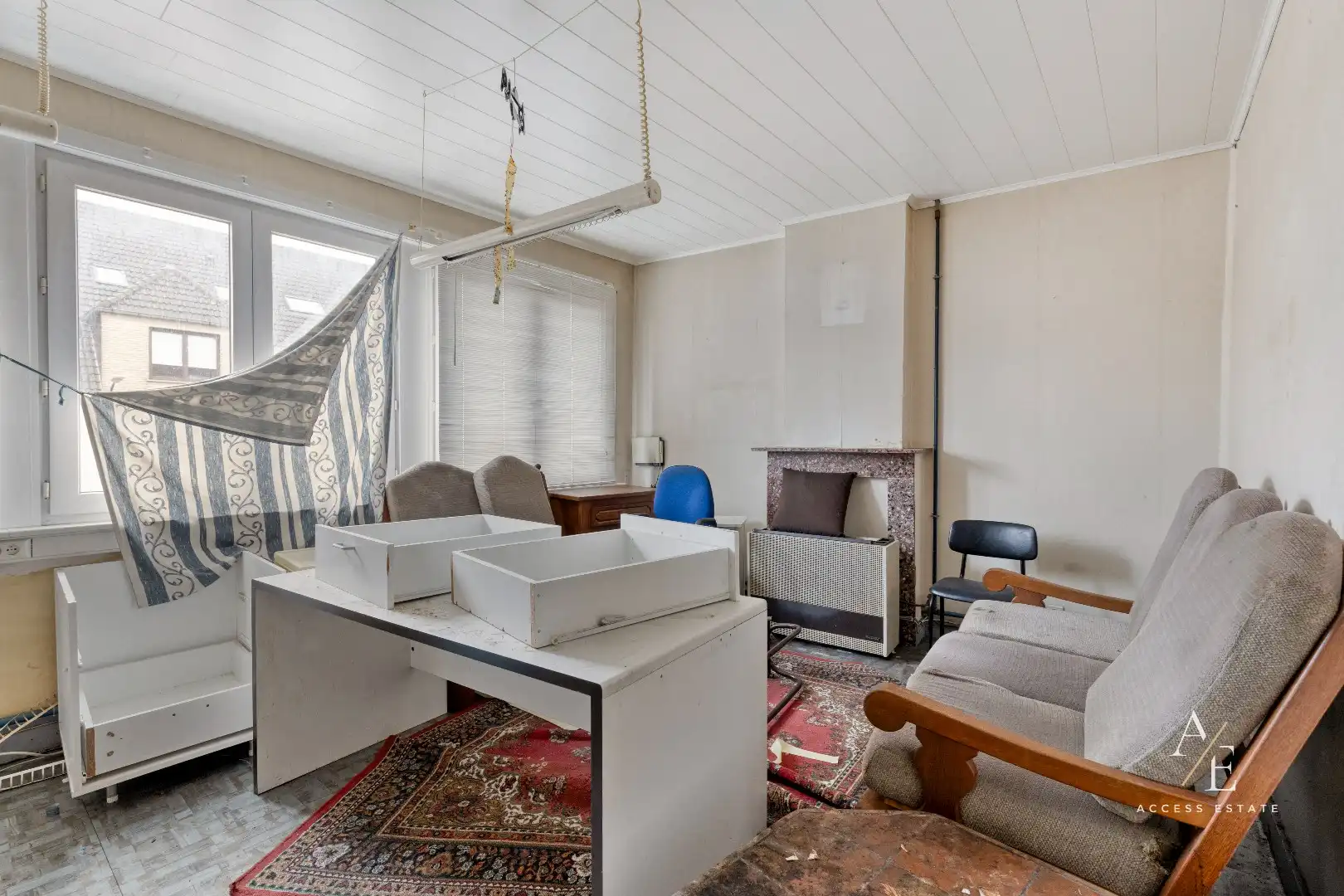 EEKLO - Te renoveren handelshuis met grote bruikbare oppervlakte en tuin foto 9