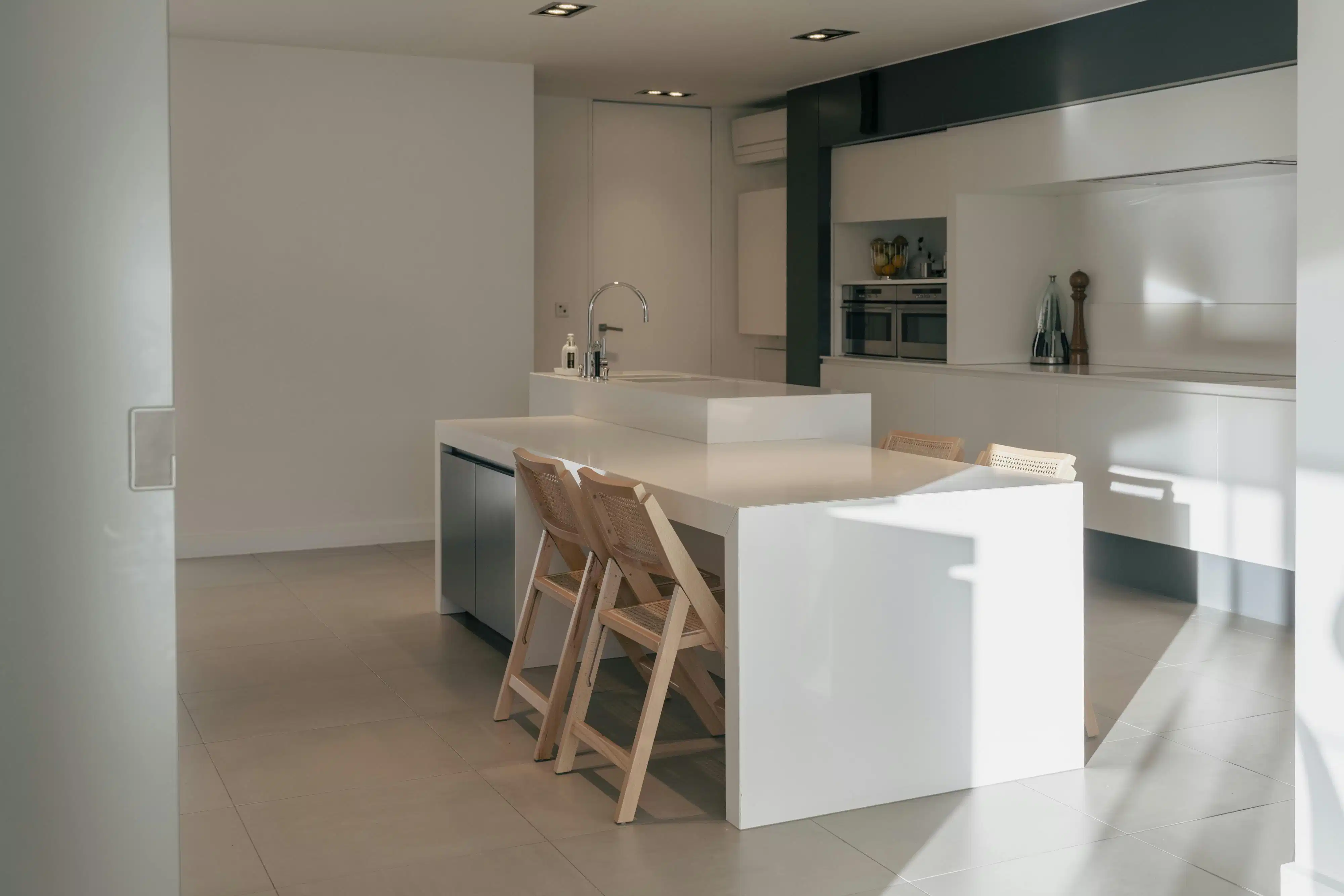 Instapklare villa met 5 slaapkamers en binnenzwembad te koop foto 5