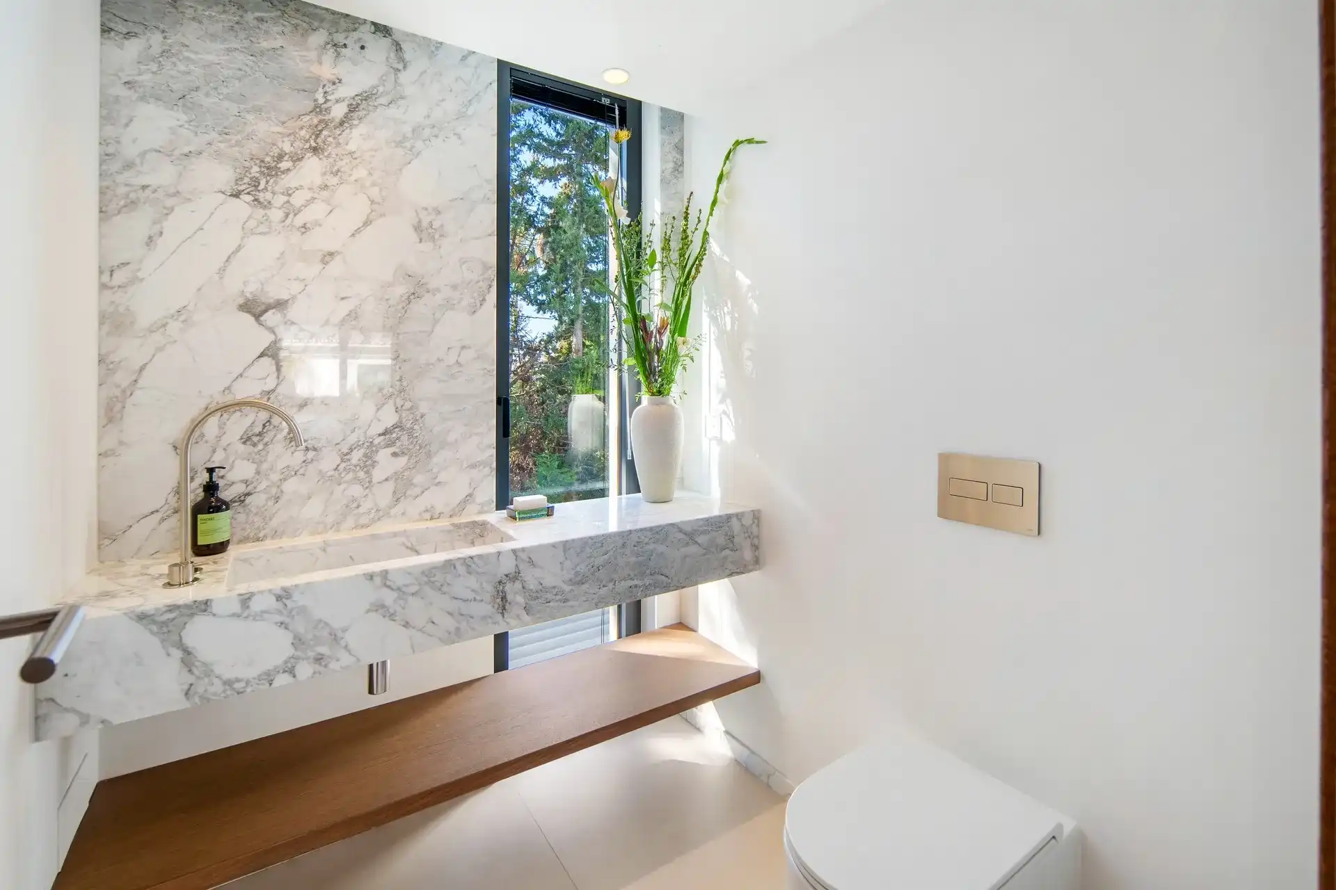 Exclusieve designvilla aan de frontlinie van Las Brisas Golf in Marbella foto 16