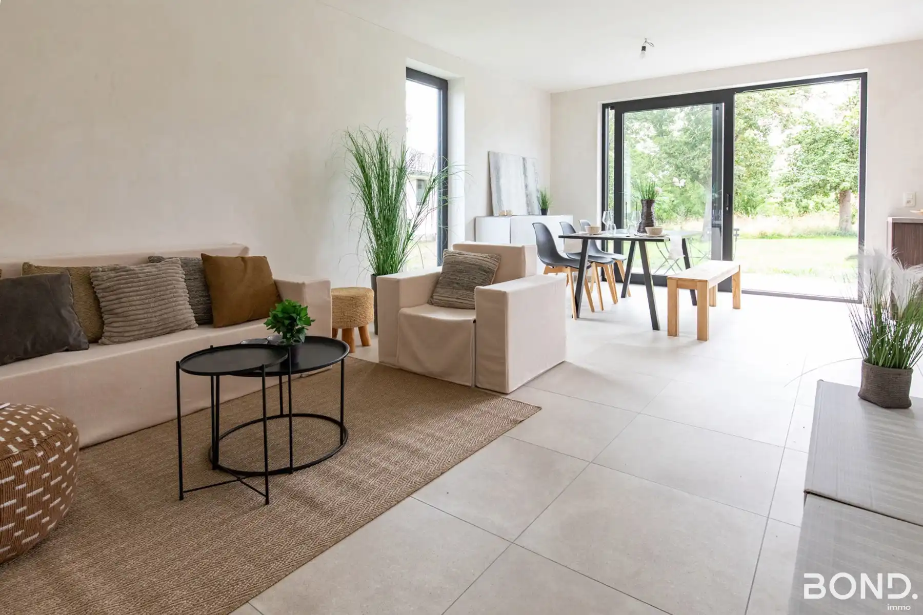 Instapklare nieuwbouwwoning op gunstige locatie!  foto 5
